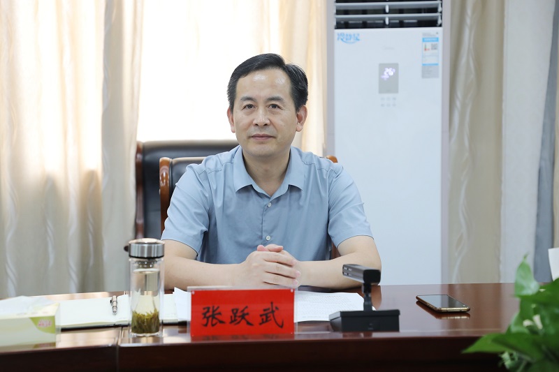 张跃武.jpg